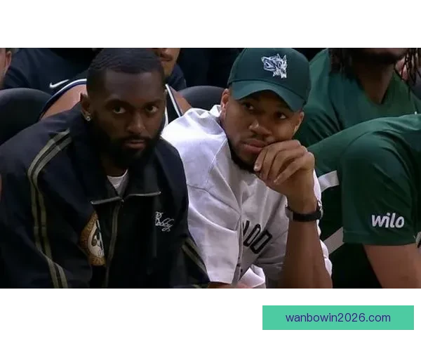 雄鹿主教练里弗斯回应字母哥雪藏事件 强调不应公开讨论此事 雄鹿主教练里弗斯回应字母哥雪藏事件 强调不应公开讨论此事